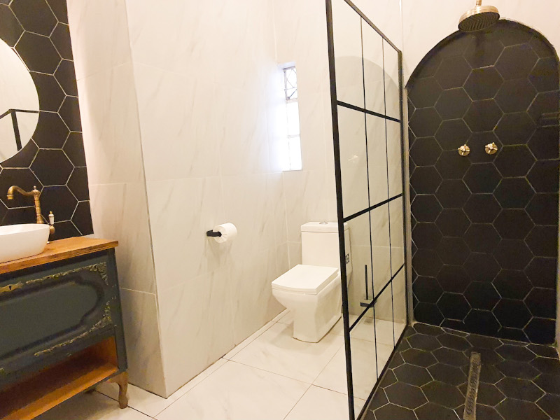 queen-room-gallery-2