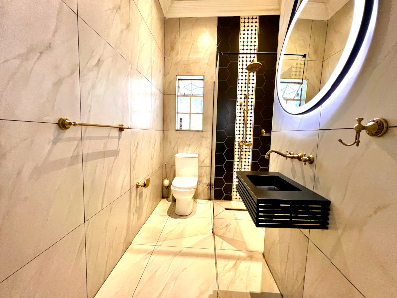 queen-room-gallery-4